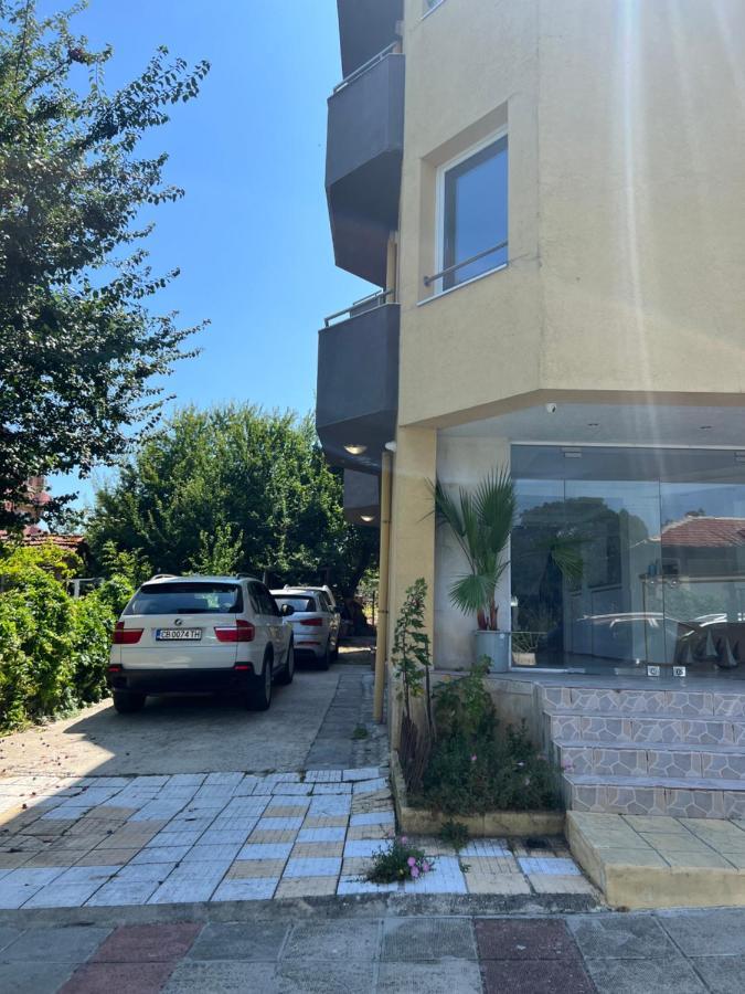 Hotel Satmar Lozenets Esterno foto