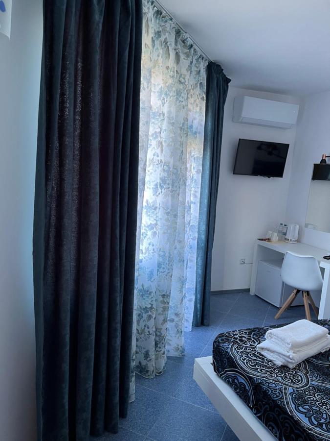 Hotel Satmar Lozenets Esterno foto
