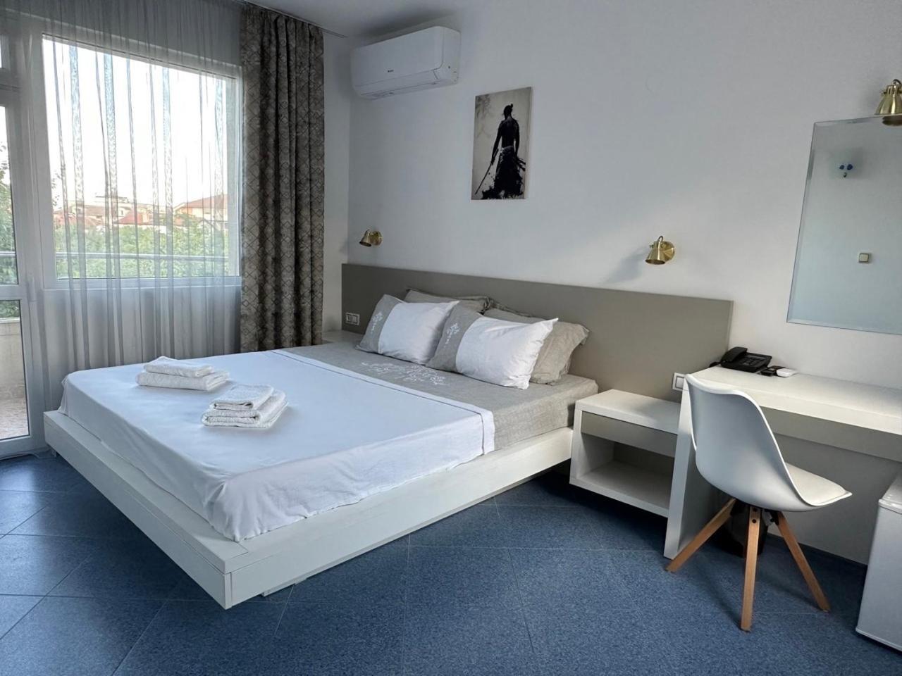 Hotel Satmar Lozenets Esterno foto